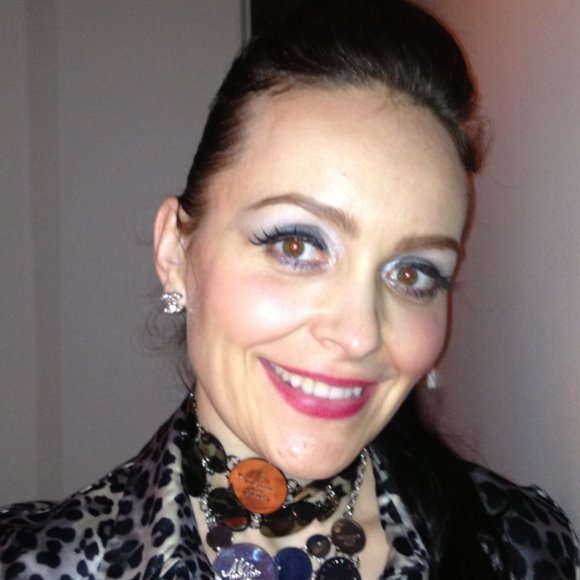 Meet your Posher, Michelle - Picture 2 of 2